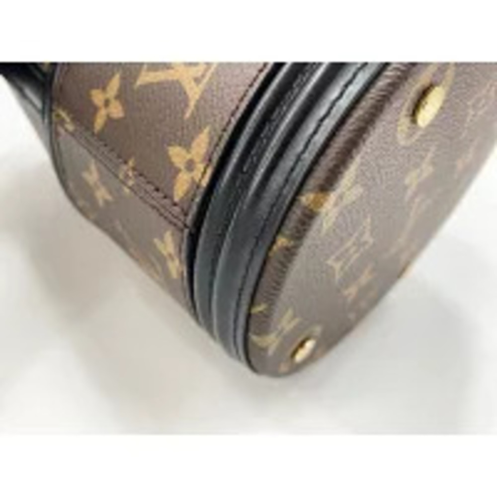Louis Vuitton Monogram Canoe Shoulder Bag Brown - Picture 6 of 9